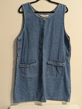 Kettle Creek. Vintage Denim Jumper Pinafore Dress with Patch Pockets . Size L.